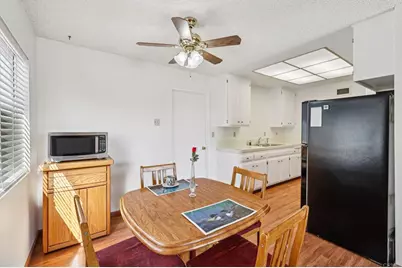 10647 Montura Court, Santee, CA 92071 - Photo 11