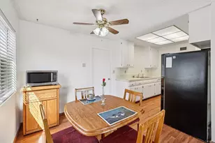 10647 Montura Ct, Santee, CA 92071 - Photo 11