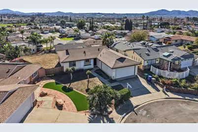 10647 Montura Court, Santee, CA 92071 - Photo 41