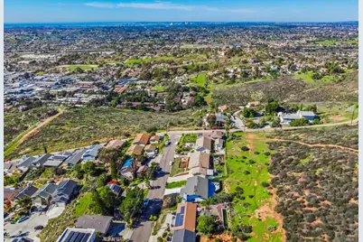 9428 Eucalyptus Street, Spring Valley, CA 91977 - Photo 41