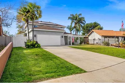 1257 N Grape Street, Escondido, CA 92026 - Photo 3