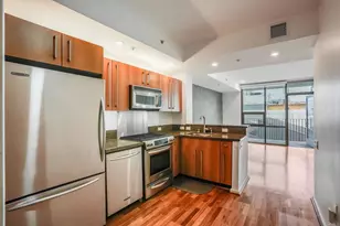 321 Tenth Ave, San Diego, CA 92101 - Photo 3