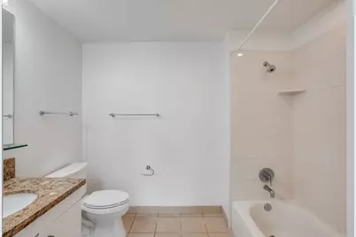 321 10th Avenue #1303, San Diego, CA 92101 - Photo 17