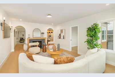 219 W Acacia Ave, El Segundo, CA 90245 - Photo 3