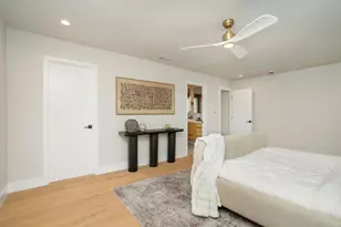 219 W Acacia Ave, El Segundo, CA 90245 - Photo 15