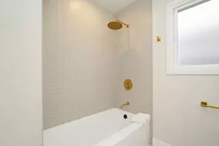 219 W Acacia Ave, El Segundo, CA 90245 - Photo 21