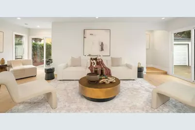 219 W Acacia Ave, El Segundo, CA 90245 - Photo 11