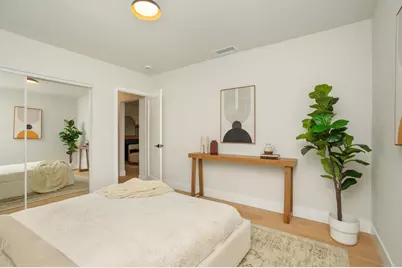 219 W Acacia Ave, El Segundo, CA 90245 - Photo 19