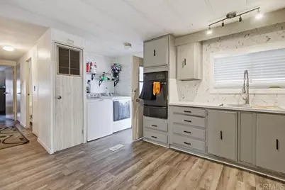 351 E Bradley Avenue #Spc 52, El Cajon, CA 92021 - Photo 17