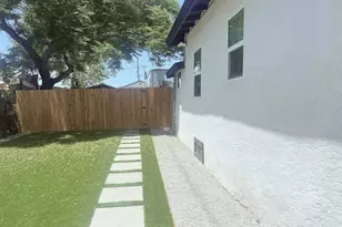 220 Southlook Ave, San Diego, CA 92113 - Photo 3