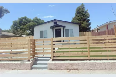 220 Southlook Avenue, San Diego, CA 92113 - Photo 1