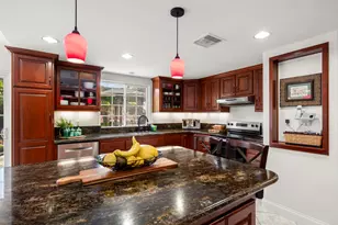 4627 Huggins St, San Diego, CA 92122 - Photo 17