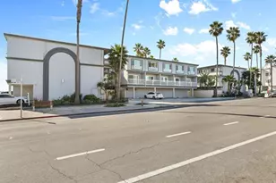 1111 Seacoast Dr, Imperial Beach, CA 91932 - Photo 29