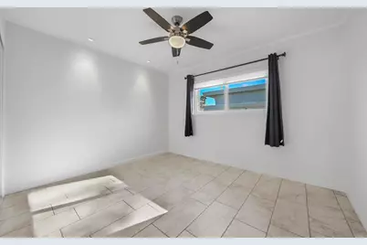 415 E Avenida Granada, Palm Springs, CA 92264 - Photo 19