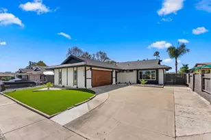 4984 Gaylord Dr, San Diego, CA 92117 - Photo 11