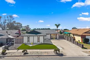 4984 Gaylord Dr, San Diego, CA 92117 - Photo 27