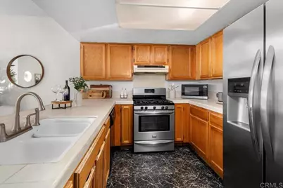 6785 Cielo Drive, San Diego, CA 92114 - Photo 11