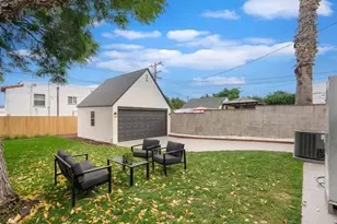 4328 Angeles Vista Blvd, Los Angeles, CA 90008 - Photo 21