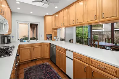 1411 8th Street, Coronado, CA 92118 - Photo 19