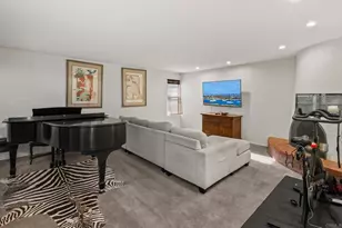 1411 8th St, Coronado, CA 92118 - Photo 17