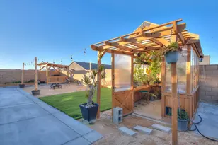 11912 Olivine Rd, Victorville, CA 92392 - Photo 5