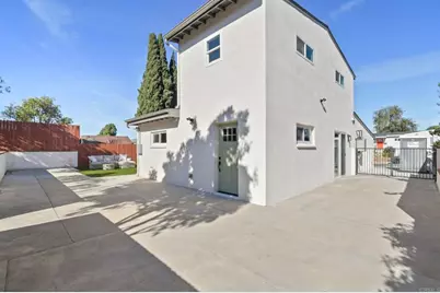 6837 Celia Vista Drive, San Diego, CA 92115 - Photo 31