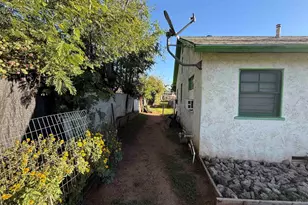 6929 37th St, Riverside, CA 92509 - Photo 7