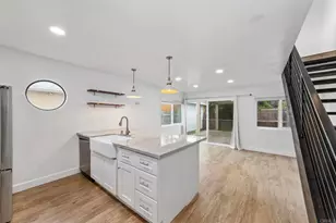 8324 Calle Calzada, San Diego, CA 92126 - Photo 17