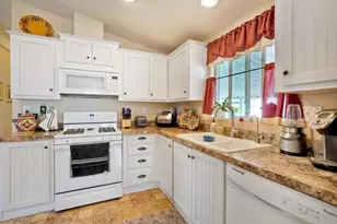 1001 S Hale Ave, Escondido, CA 92029 - Photo 9