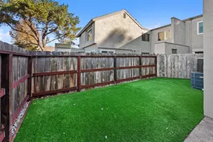 10896 Caravelle Pl, San Diego, CA 92124 - Photo 13