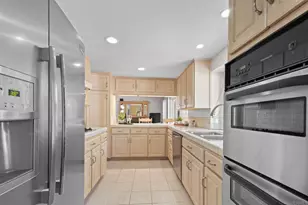 10250 Greenleaf Rd, Spring Valley, CA 91977 - Photo 9