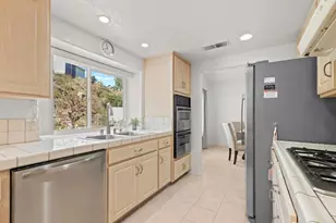 10250 Greenleaf Rd, Spring Valley, CA 91977 - Photo 11