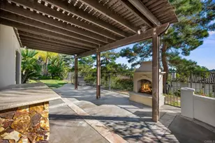 1689 Docena Rd, Carlsbad, CA 92011 - Photo 55