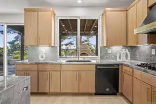 1689 Docena Rd, Carlsbad, CA 92011 - Photo 19