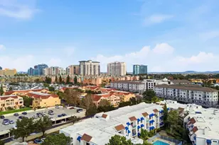 8310 Regents Rd, San Diego, CA 92122 - Photo 23