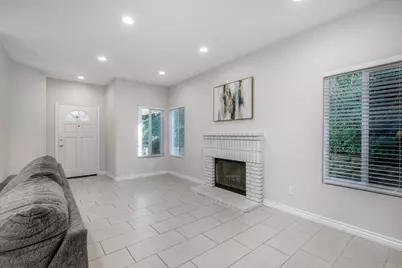 6809 11 Corintia Street, Carlsbad, CA 92009 - Photo 19