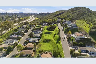 8535 Placid View Drive, Santee, CA 92071 - Photo 9