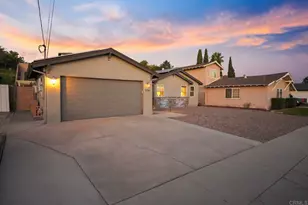 8366 Lake Adlon Dr, San Diego, CA 92119 - Photo 3