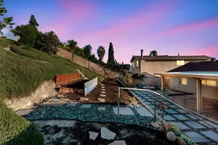 8366 Lake Adlon Dr, San Diego, CA 92119 - Photo 19