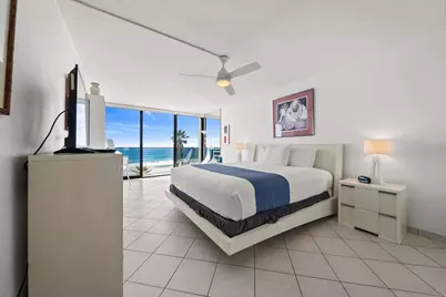 4767 Ocean Boulevard #203, San Diego, CA 92109 - Photo 17