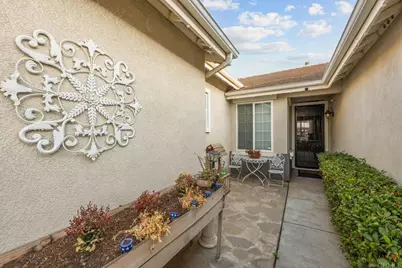 1489 Bottlebrush Court, Beaumont, CA 92223 - Photo 31