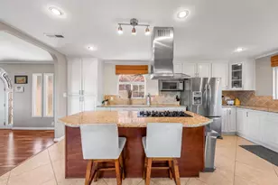 4275 Crestview Dr, La Mesa, CA 91941 - Photo 9