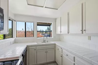 12250 Corte Sabio #2210, San Diego, CA 92128 - Photo 11