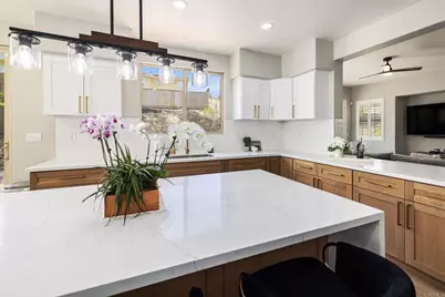 1924 Crossroads Street, Chula Vista, CA 91915 - Photo 7