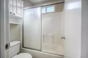 6064 Paseo Acampo, Carlsbad, CA 92009 - Photo 9