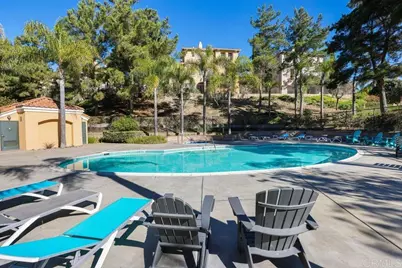 2204 Huntington Point Road #13, Chula Vista, CA 91914 - Photo 17