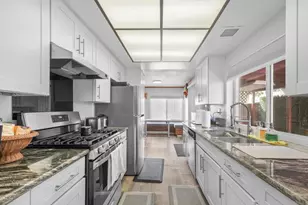 7425 Alsacia St, San Diego, CA 92139 - Photo 7