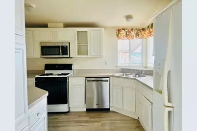 3131 Valley Road #67, National City, CA 91950 - Photo 9