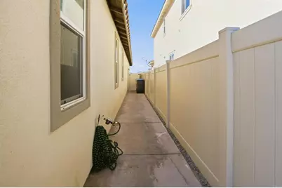 34392 Lapis Court, Murrieta, CA 92563 - Photo 37