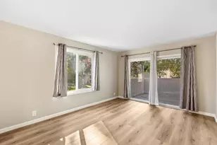 8448 Via Sonoma, La Jolla, CA 92037 - Photo 19